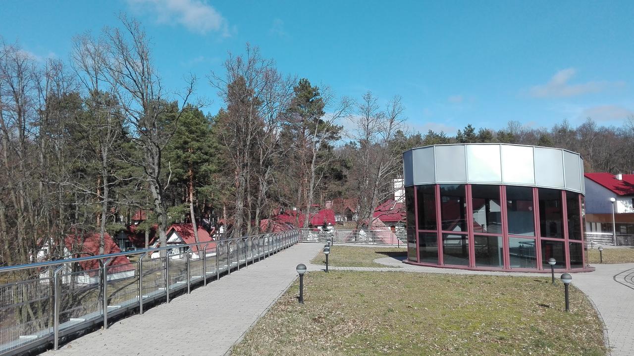Osrodek Szkoleniowo - Wypoczynkowy Guzianka Hotel Ruciane-Nida Luaran gambar