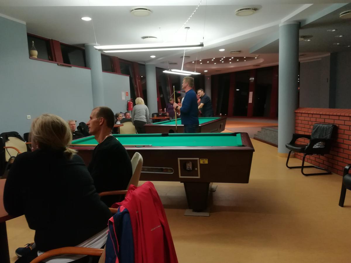 Osrodek Szkoleniowo - Wypoczynkowy Guzianka Hotel Ruciane-Nida Luaran gambar
